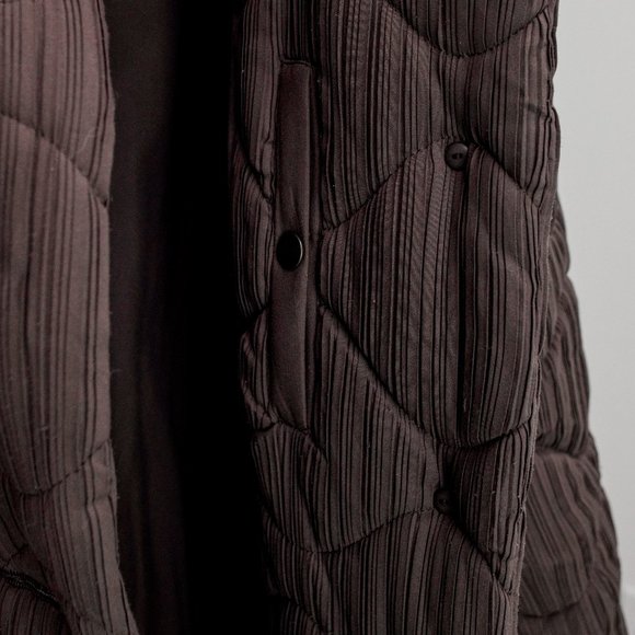 Issey Miyake Taupe Pleated Quilted Coat - Picture 8 of 10